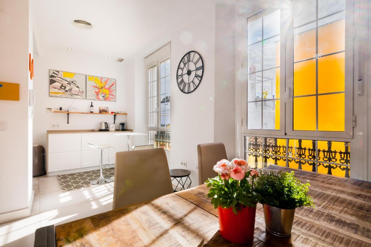 Minty - San Luis Terrace Apartment