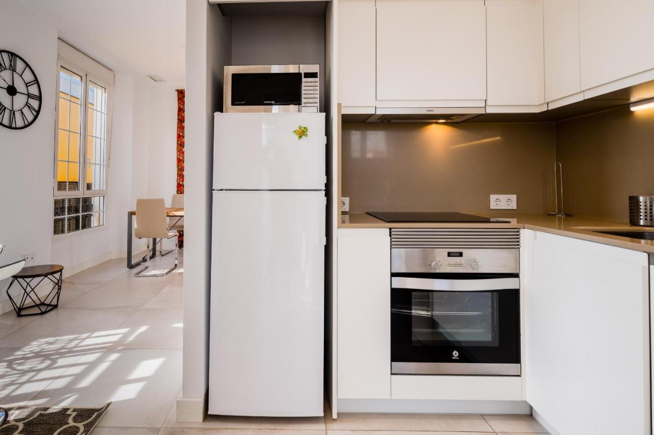 Minty - San Luis Terrace Apartment Seville