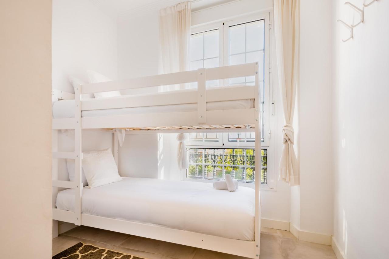 Minty - San Luis Terrace Apartment